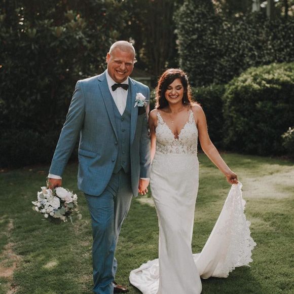 Meet your Posher, Victoria - Picture 1 of 1